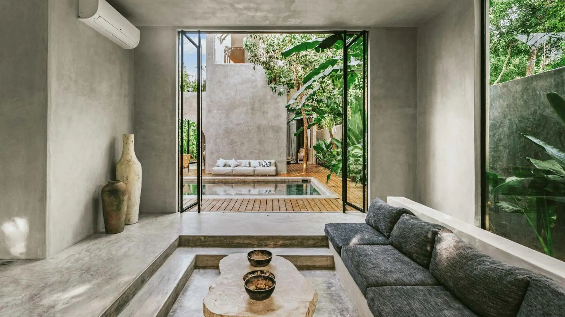 Vila Tulum'S Famous Minimalist Palace